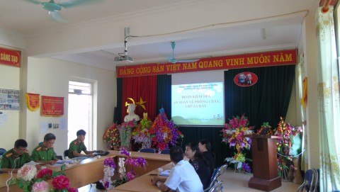Kiểm tra công tác PCCC tại Trường Tiểu học Noong Bua