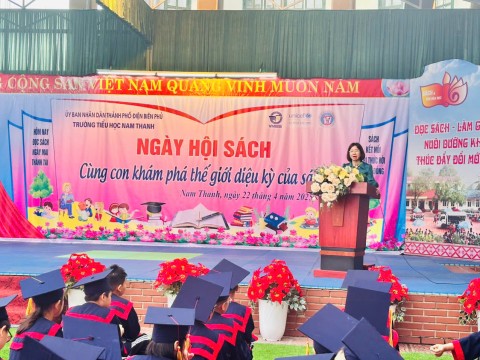 TRƯỜNG TIỂU HỌC NAM THANH TƯNG BỪNG TỔ CHỨC NGÀY HỘI SÁCH, NĂM 2025