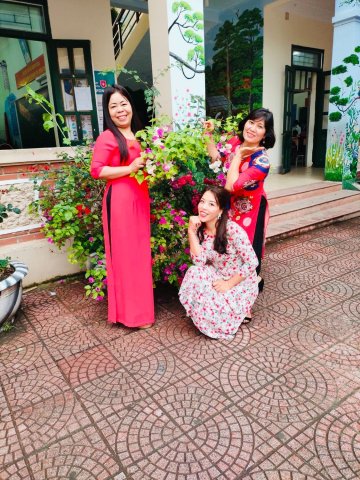 Ảnh Hưởng ứng tuần lễ áo dài – 3