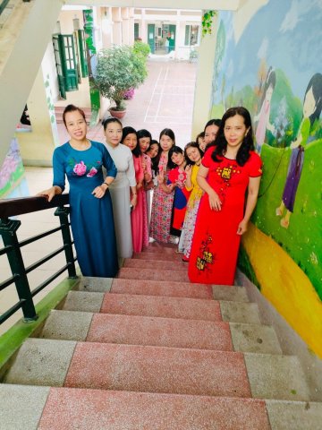 Ảnh Hưởng ứng tuần lễ áo dài – 16