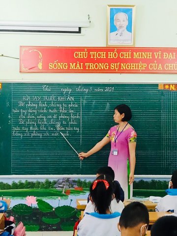 Ảnh Hưởng ứng tuần lễ áo dài – 24