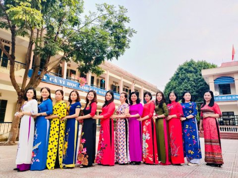 Ảnh Hưởng ứng tuần lễ áo dài – 27
