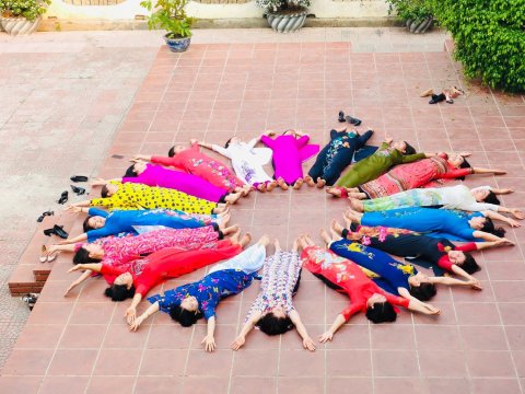 Ảnh Hưởng ứng tuần lễ áo dài – 37
