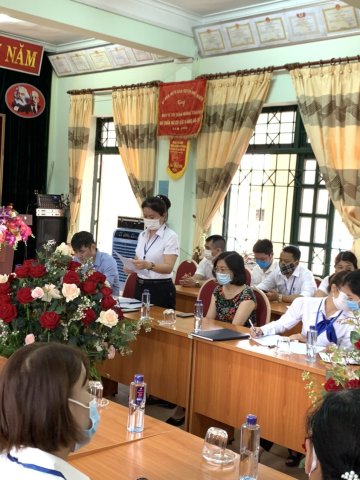 Ảnh Bỏ phiếu tín nhiệm hiệu trưởng – 17