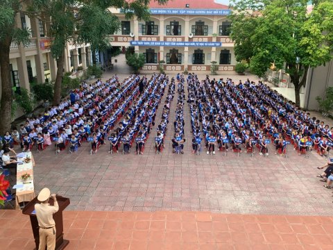 Ảnh Tuyên truyền ATGT năm 2022 – 7
