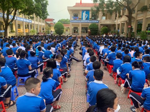 Ảnh Tuyên truyền ATGT năm 2022 – 12