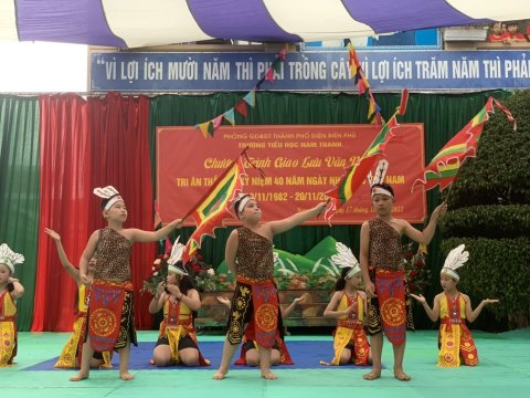 Ảnh Kỉ niệm 40 năm ngày nhà giáo Việt Nam ( 20/11/1982-20/11/2022) – 21
