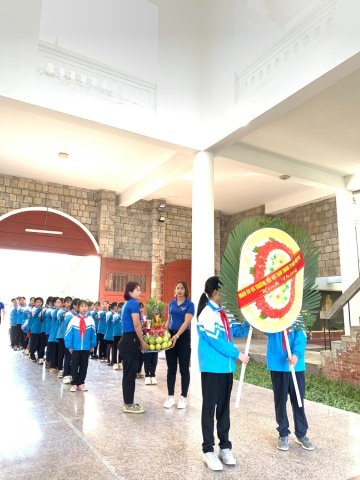 Ảnh Viếng nghĩa trang liệt sĩ năm 2022 – 20