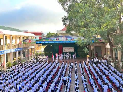 Ảnh Phòng CSGT Thành phố tuyên truyền cho học sinh luật ATGT – 17