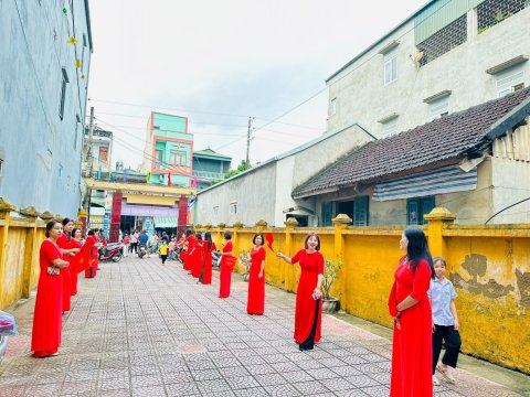 Ảnh Trường Tiểu học Nam Thanh TP Điện Biên Phủ tổ chức Ngày hội chào đón các em học sinh lớp 1 năm học 2024-2025 – 24