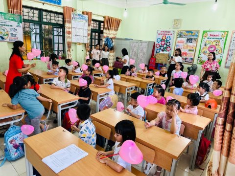 Ảnh Trường Tiểu học Nam Thanh TP Điện Biên Phủ tổ chức Ngày hội chào đón các em học sinh lớp 1 năm học 2024-2025 – 26