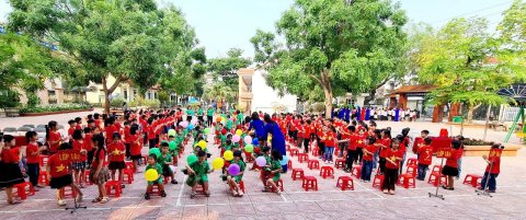 Ảnh TRƯỜNG TIỂU HỌC NOONG BUA HÂN HOAN CHÀO ĐÓN CÁC BÉ HỌC SINH MẪU GIÁO 5-6 TUỔI TRƯỜNG MẦM NON NOONG BUA VÀ TRƯỜNG MẦM NON HOA SEN QUA HOẠT ĐỘNG TRẢI NGHIỆM “SẴN SÀNG CHO HÀNH TRÌNH MỚI” – 4