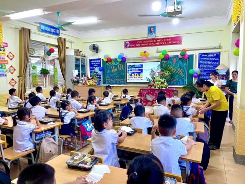 Ảnh TRƯỜNG TIỂU HỌC NOONG BUA TỔ CHỨC VUI TẾT TRUNG THU 2025 CHO HỌC SINH – 17