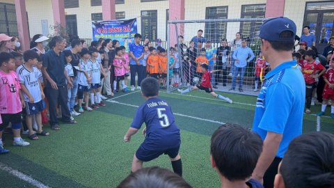 Ảnh TRƯỜNG TIỂU HỌC NOONG BUA TỔ CHỨC THÀNH CÔNG GIẢI BÓNG ĐÁ HỌC SINH LẦN THỨ II, NĂM HỌC 2025 - 2026 – 9