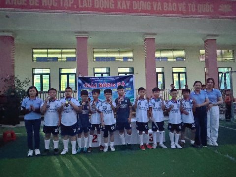 Ảnh TRƯỜNG TIỂU HỌC NOONG BUA TỔ CHỨC THÀNH CÔNG GIẢI BÓNG ĐÁ HỌC SINH LẦN THỨ II, NĂM HỌC 2025 - 2026 – 22